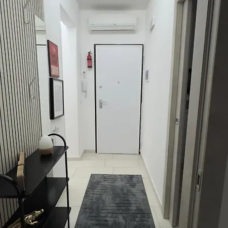 Vito's House