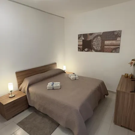 Vito's House Katanya