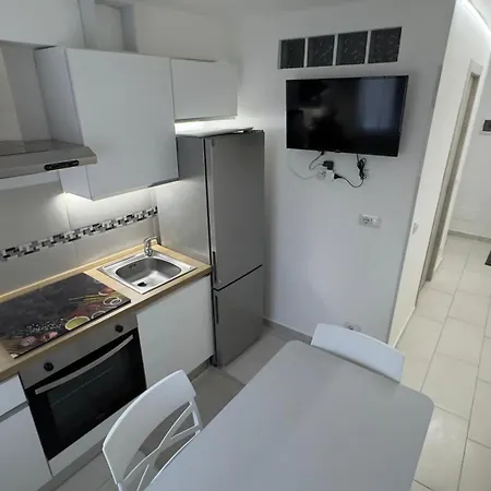 Vito's House * Katanya